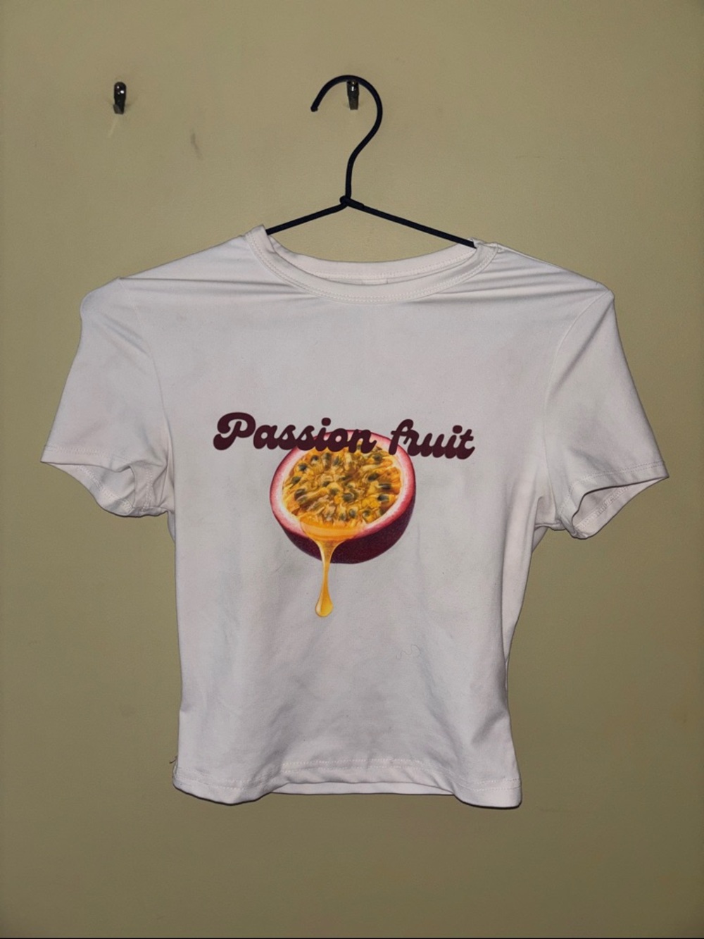Missguided White Passion Fruit Graphic Tee